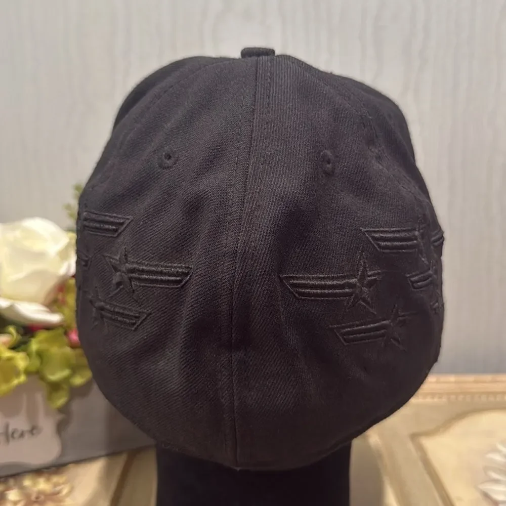 Vintage New Era Famous Stars & Straps 100% Wool Fitted Cap Hat Travis Barker Y2K